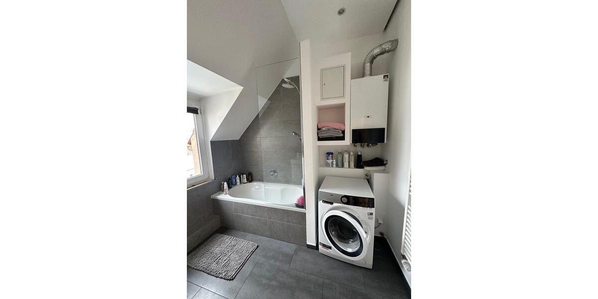 Dachgeschoßwohnung Neustadt am Rübenberge - 3 Zimmer, 82 m&sup2;, 1.107&euro; | Angebot:24996794