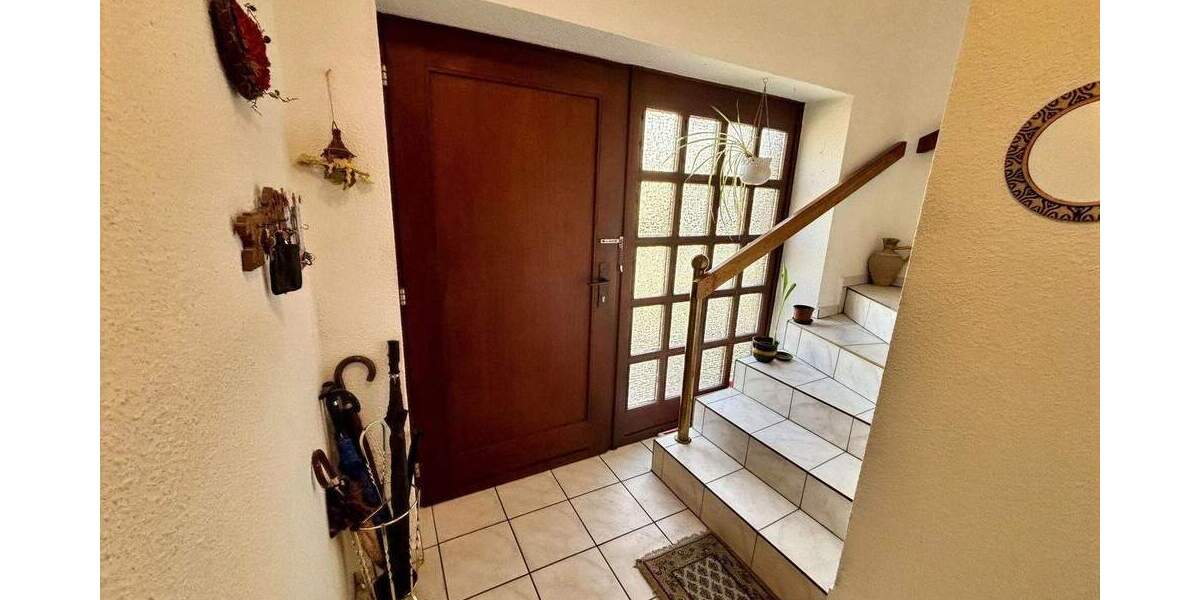Einfamilienhaus Isernhagen Altwarmbüchen - 6 Zimmer, 193 m&sup2;, 548.000&euro; | Angebot:25644430