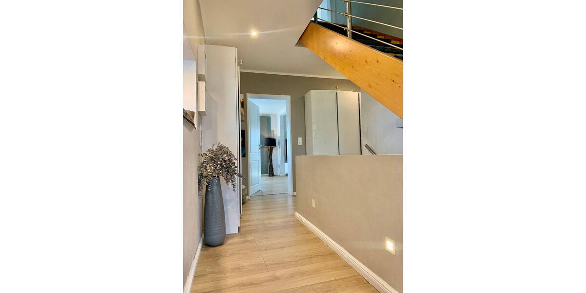 Einfamilienhaus Garbsen Berenbostel - 6 Zimmer, 165 m&sup2;, 699.000&euro; | Angebot:26331146