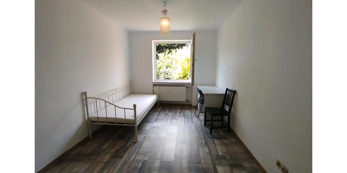 Erdgeschoßwohnung Hannover Buchholz-Kleefeld - 2.5 Zimmer, 60 m&sup2;, 215.000&euro; | Angebot:24845078