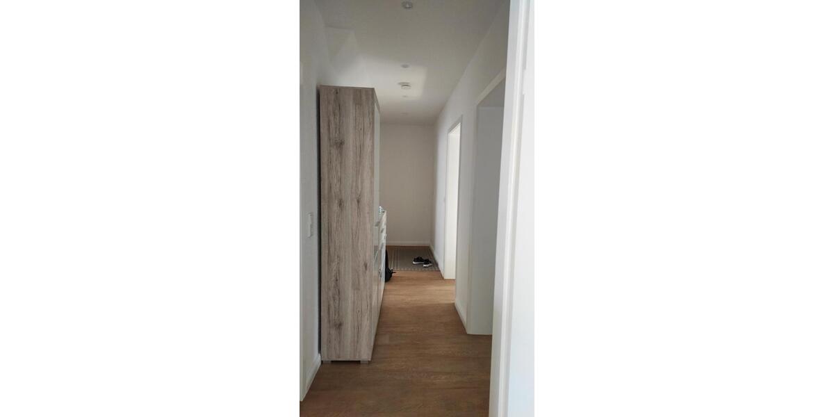 Etagenwohnung Hannover Linden-Limmer - 3 Zimmer, 64 m&sup2;, 600&euro; | Angebot:26612201