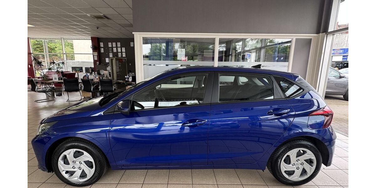 Hyundai i20 28.472 km 14.990 &euro; Hannover 30419