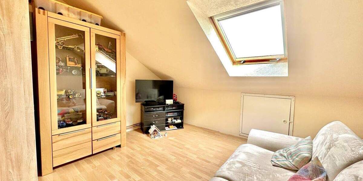 Reihenendhaus Langenhagen Kaltenweide - 5 Zimmer, 131 m&sup2;, 439.000&euro; | Angebot:23116408