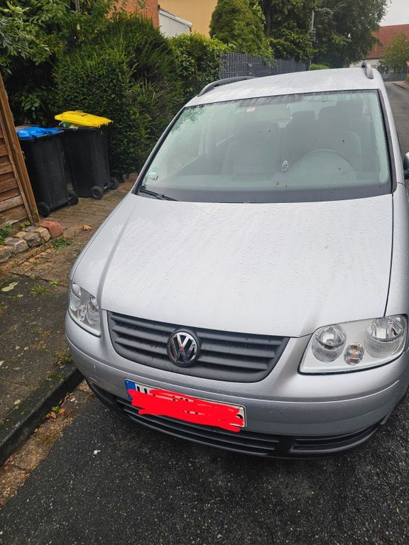 VW Touran 65.000 km 4.700 € Sehnde 31319