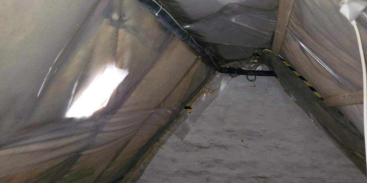 Freistehendes Einfamilienhaus - massiv gebaut und liebevoll gepflegt mit Traumgarten 4 zimmer