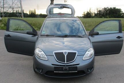 Lancia Ypsilon 57.000 km 2.950 &euro; Barsinghausen 30890