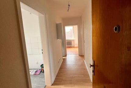 3 - Zi-Dachgeschoßwohnung in Berenbostel zentrale Lage
