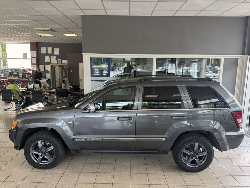 Grand Cherokee