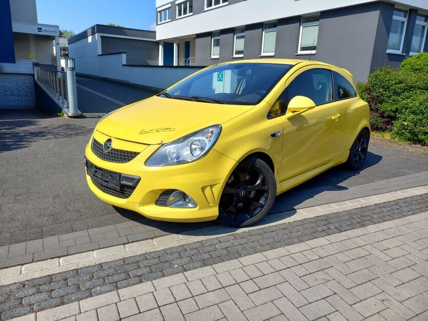 Opel Corsa 164.000 km 3.350 € Hannover 30655