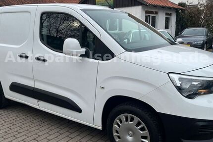 Opel Combo 73.000 km 8.699 &euro; Isernhagen 30916