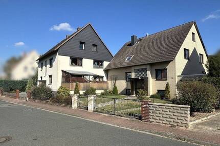 Zwei Häuser, fünf Wohneinheiten - vielfältige Nutzungsmöglichkeiten! (SY-1020-132) 2 zimmer