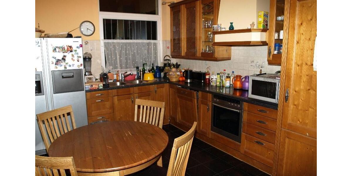 Erdgeschoßwohnung Hannover Vahrenwald-List - 6 Zimmer, 160 m&sup2;, 1.750&euro; | Angebot:25444353