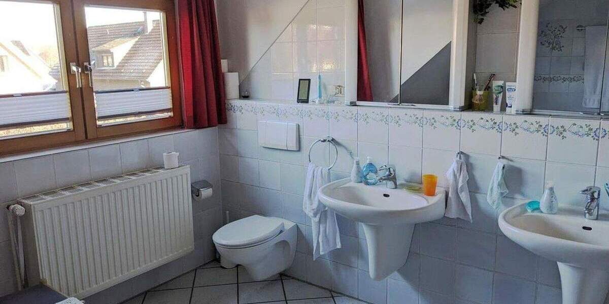 Doppelhaushälfte Hannover Badenstedt - 6 Zimmer, 140 m&sup2;, 630.000&euro; | Angebot:25628901