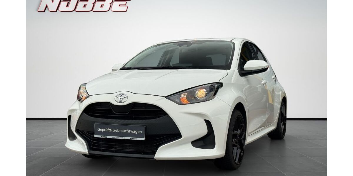 Toyota Yaris 16.000 km 16.000 &euro; Hannover 30177