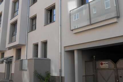 Garagen / Stellplätze Hannover Linden-Limmer - 60&euro; | Angebot:25632876