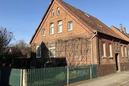 Haus Hannover Ahlem-Badenstedt-Davenstedt - 8 Zimmer, 210 m&sup2;, 378.500&euro; | Angebot:24750599