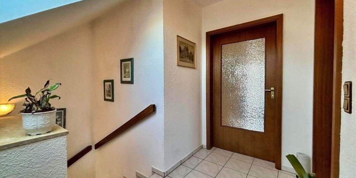 Einfamilienhaus Isernhagen Altwarmbüchen - 6 Zimmer, 193 m&sup2;, 548.000&euro; | Angebot:25644430