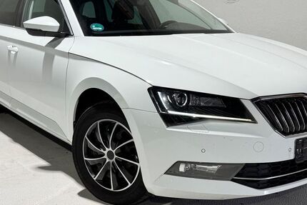 Skoda Superb 236.800 km 11.990 € Hannover 30179