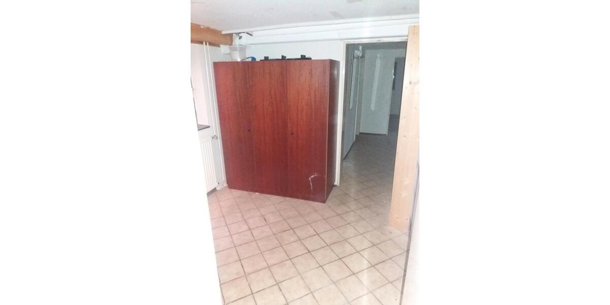 Etagenwohnung Burgdorf - 4 Zimmer, 100 m&sup2;, 800&euro; | Angebot:26507153