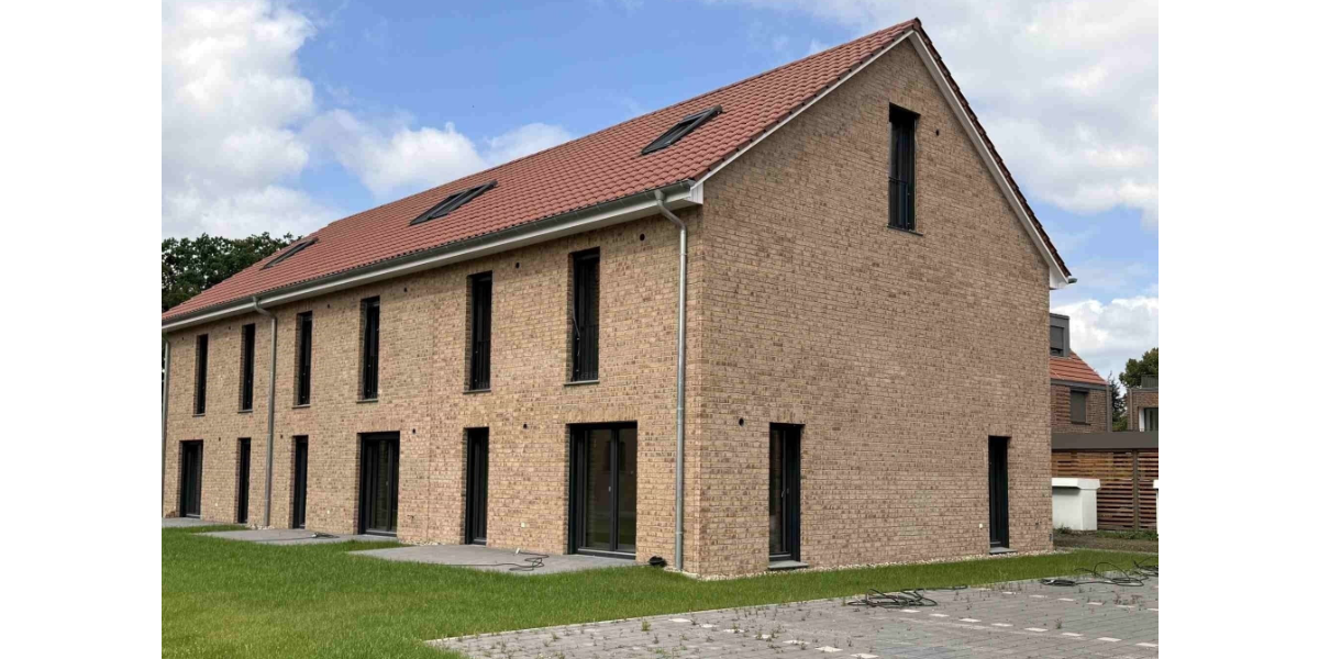Einfamilienhaus Großburgwedel - 5 Zimmer, 152 m&sup2;, 1.950&euro; | Angebot:24544124