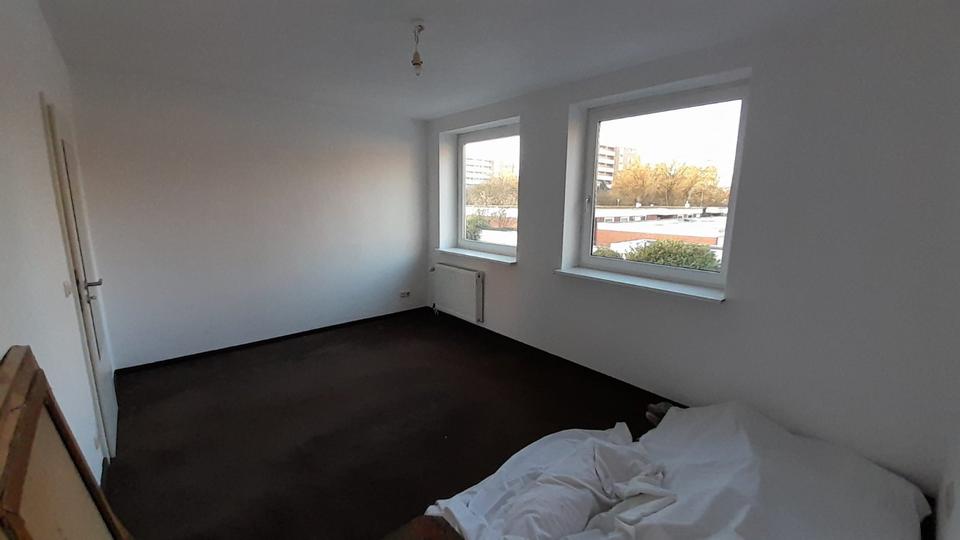 Modernisierter Atrium-Bungalow m. Kamin u. Keller in 30419 Hannov 5 zimmer