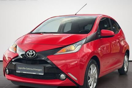 Toyota Aygo (X) 58.100 km 8.500 &euro; Hannover 30177