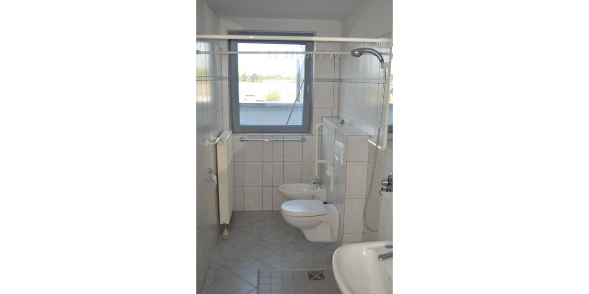 Dachgeschoßwohnung Hannover Bothfeld-Vahrenheide - 4.5 Zimmer, 134 m&sup2;, 450.000&euro; | Angebot:26983092
