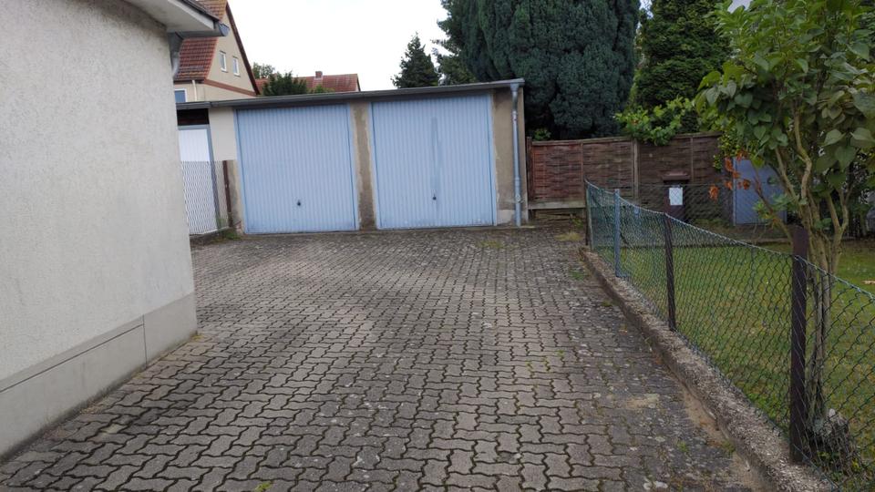Garagen / Stellplätze Hannover Döhren-Wülfel - 100&euro; | Angebot:26486232