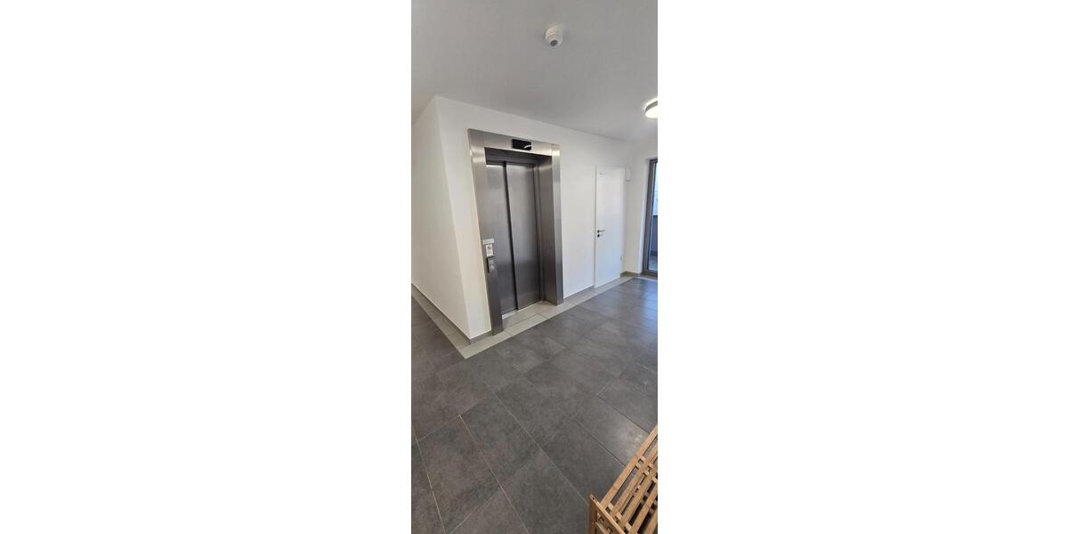 Etagenwohnung Hannover Südstadt - 5 Zimmer, 112 m&sup2;, 630&euro; | Angebot:25613314