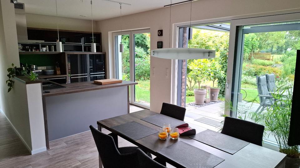 Einfamilienhaus Garbsen Berenbostel - 5 Zimmer, 166 m&sup2;, 719.000&euro; | Angebot:24945203