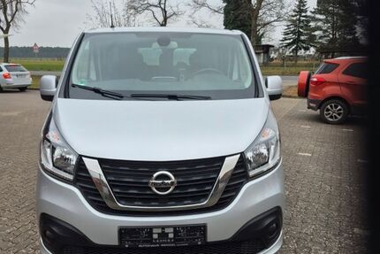 Nissan NV300 160.000 km 18.900 &euro; Wedemark OT Berkhof 30900