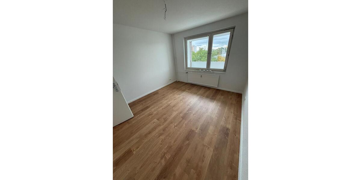 Etagenwohnung Laatzen - 3 Zimmer, 77 m&sup2;, 616&euro; | Angebot:25079795