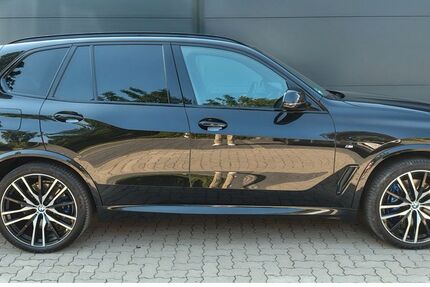 BMW X5 70.800 km 54.900 € Hannover 30165
