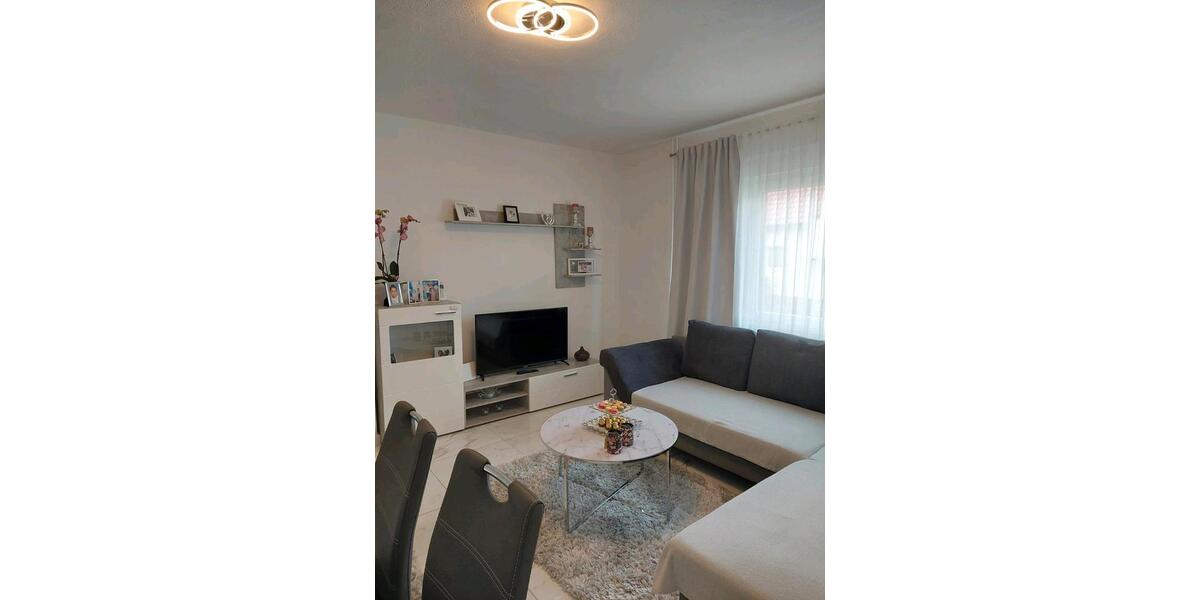 Erdgeschoßwohnung Garbsen Berenbostel - 3 Zimmer, 70 m&sup2;, 1.300&euro; | Angebot:26311219