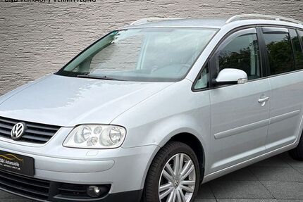 VW Touran 138.500 km 4.990 &euro; Lehrte 31275
