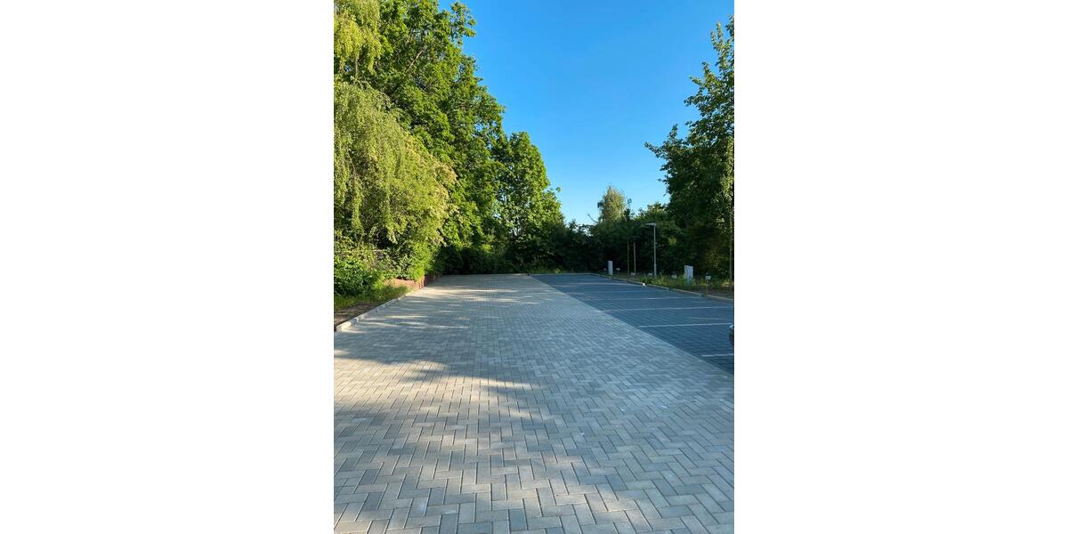 Garagen / Stellplätze Hannover Döhren-Wülfel - 10&euro; | Angebot:24329270