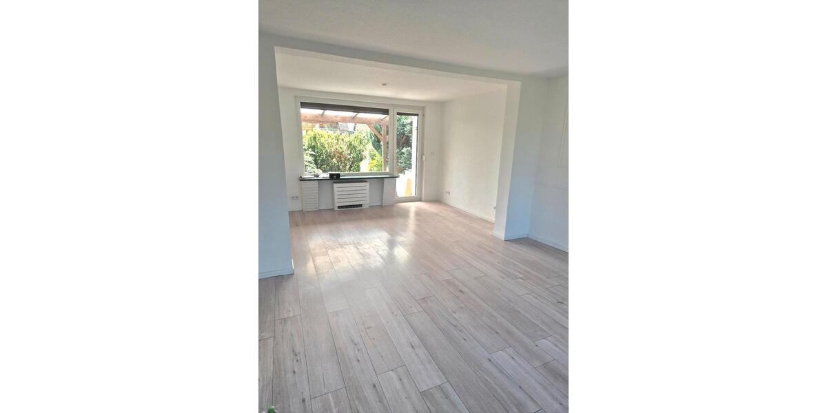 Reihenhaus Sarstedt - 4 Zimmer, 87 m&sup2;, 255.000&euro; | Angebot:26758557