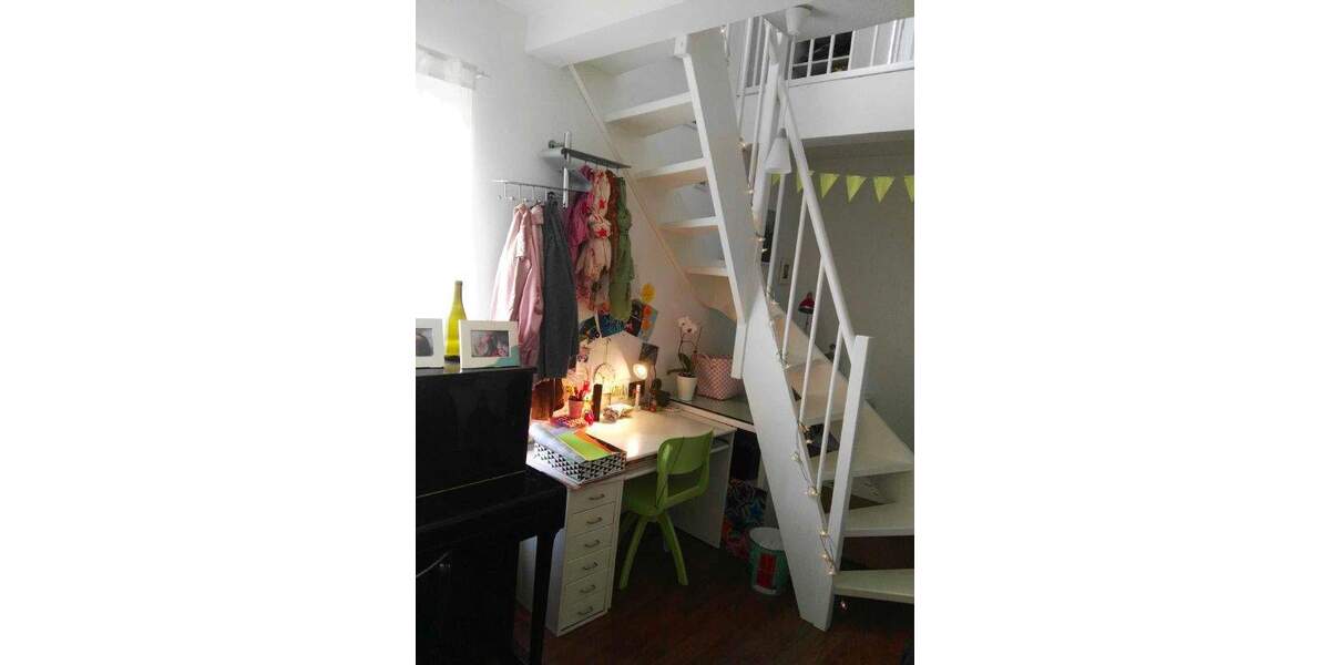 Etagenwohnung Hannover Vinnhorst - 6 Zimmer, 110 m&sup2;, 1.200&euro; | Angebot:25385896