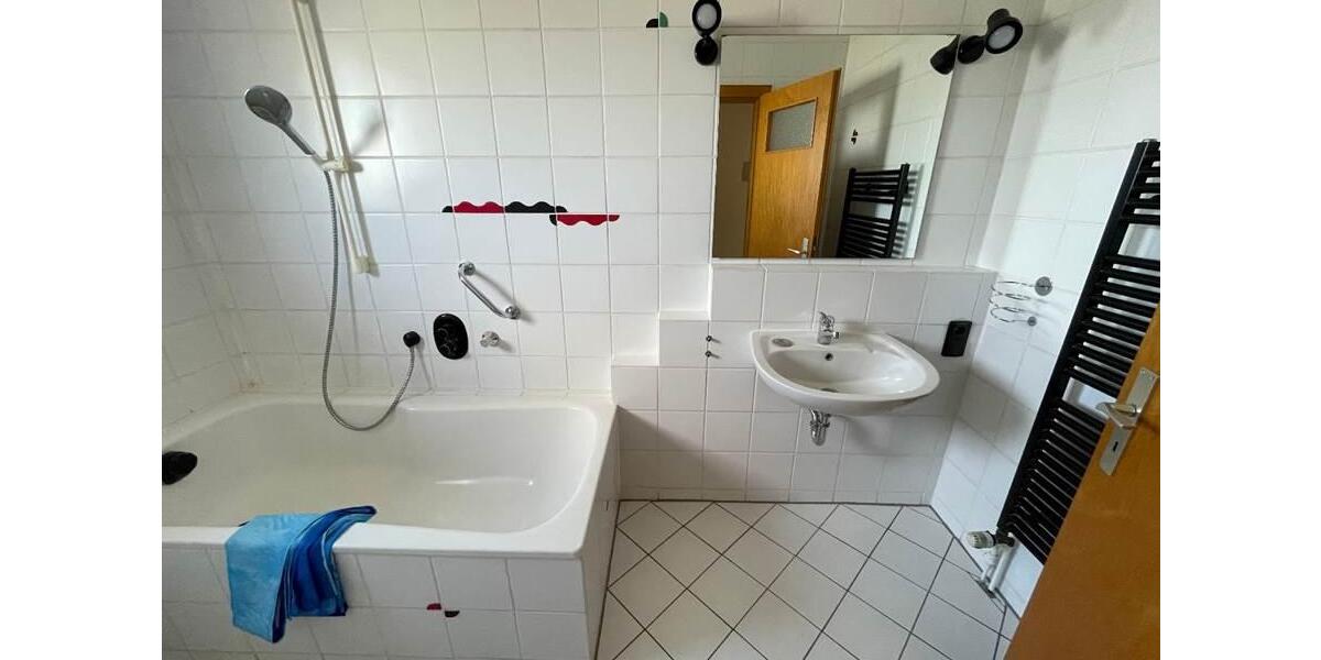 Etagenwohnung Wunstorf - 3 Zimmer, 96 m&sup2;, 1.000&euro; | Angebot:26282930