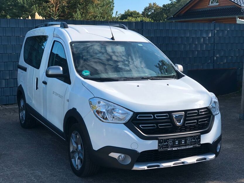 Dacia Dokker 81.000 km 15.900 € Hambühren 29313