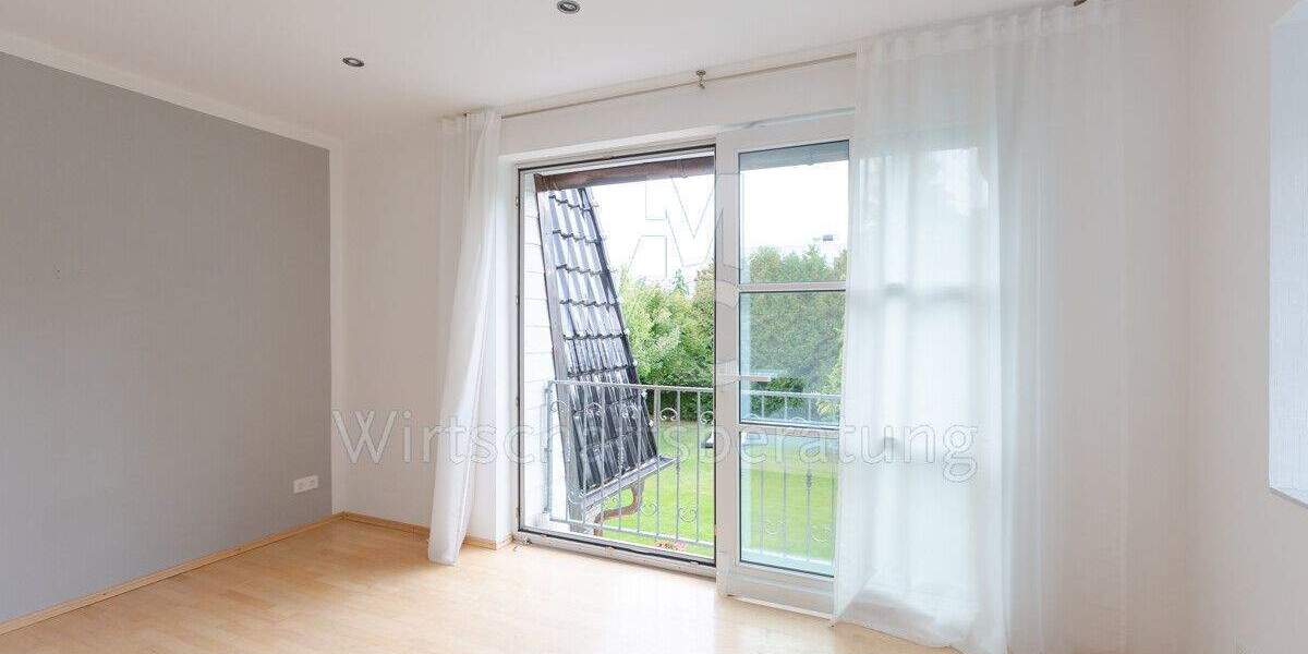 Einfamilienhaus Isernhagen / Altwarmbüchen Altwarmbüchen - 7 Zimmer, 319 m&sup2;, 1.245.000&euro; | Angebot:25745085
