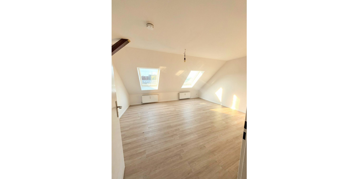 Dachgeschoßwohnung Hannover Vahrenwald-List - 3 Zimmer, 73 m&sup2;, 840&euro; | Angebot:25721761