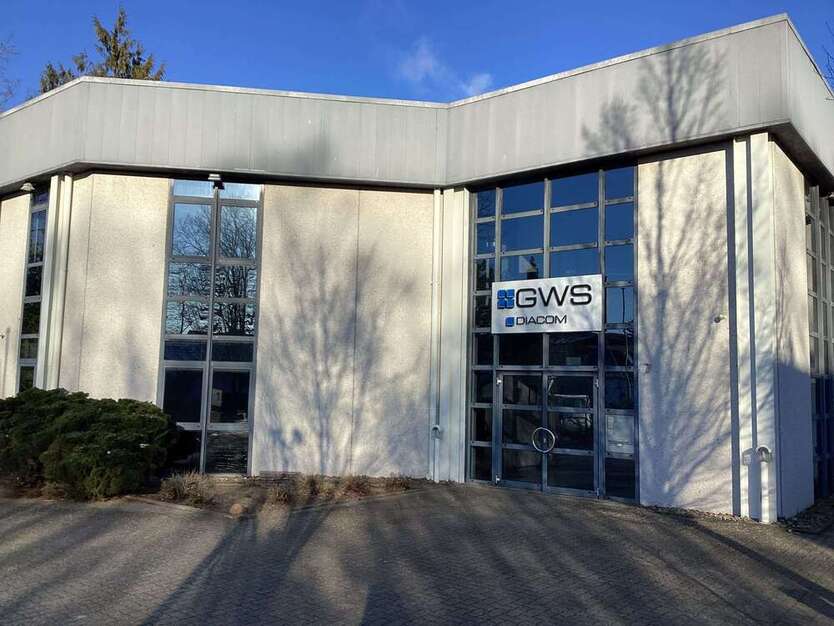 Büro in Isernhagen 800.000 € 677.88 m²