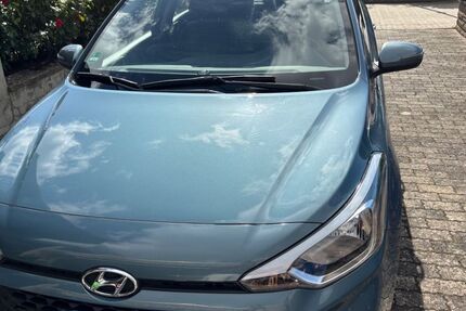Hyundai i20 137.000 km 8.500 &euro; Hildesheim 31135