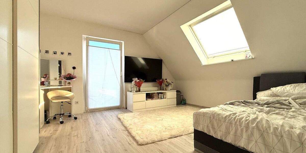 Doppelhaushälfte Garbsen Berenbostel - 7 Zimmer, 140 m&sup2;, 419.000&euro; | Angebot:24437253