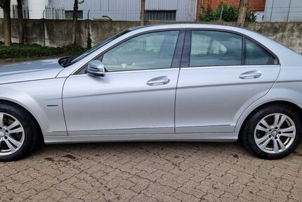 Mercedes-Benz C 250 188.000 km 8.200 &euro; Hannover 30179