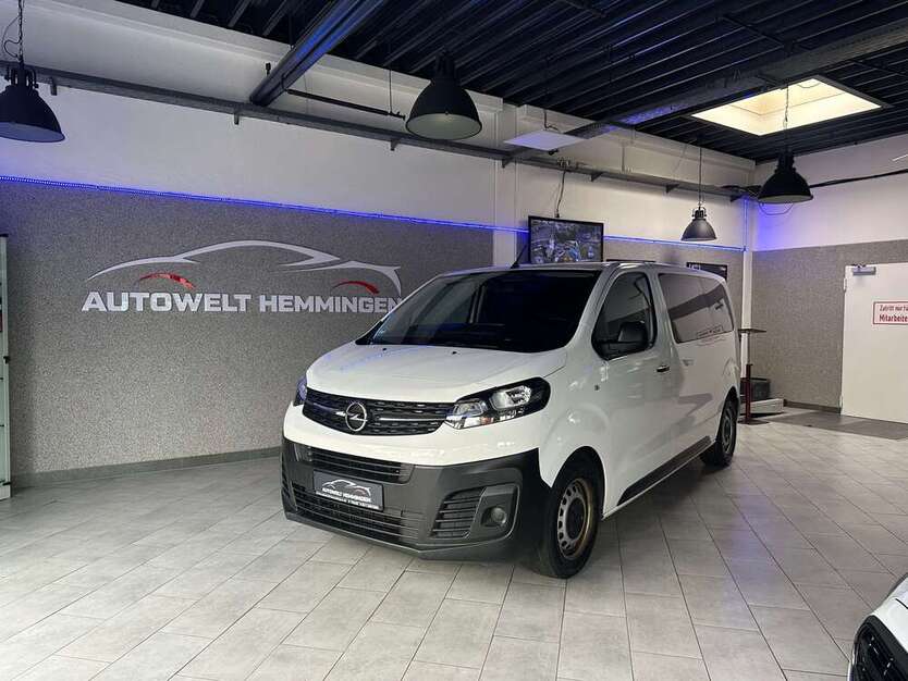 Opel Vivaro 181.798 km 15.900 € Hemmingen/Hannover 30966