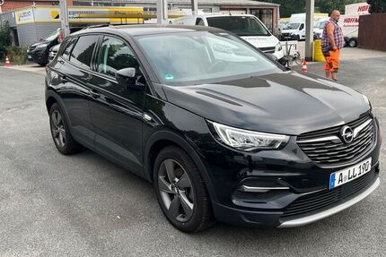 Opel Grandland (X)