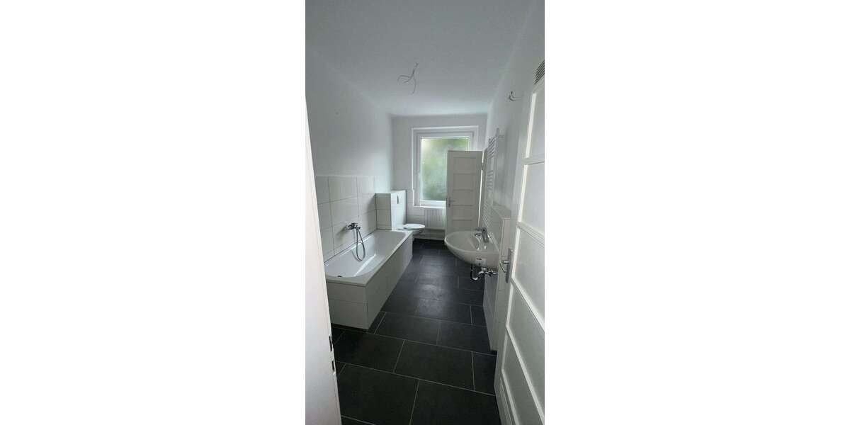 Etagenwohnung Hannover Südstadt - 4.5 Zimmer, 125 m&sup2;, 1.500&euro; | Angebot:26723933