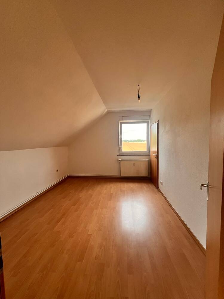 4-Zimmerwohnung im 1.OGDG Ortsrandlage in Berenbostel